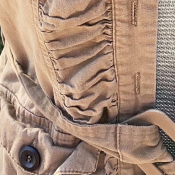 Tan/Brown Rhapsody trench coat - Picture 4 of 6